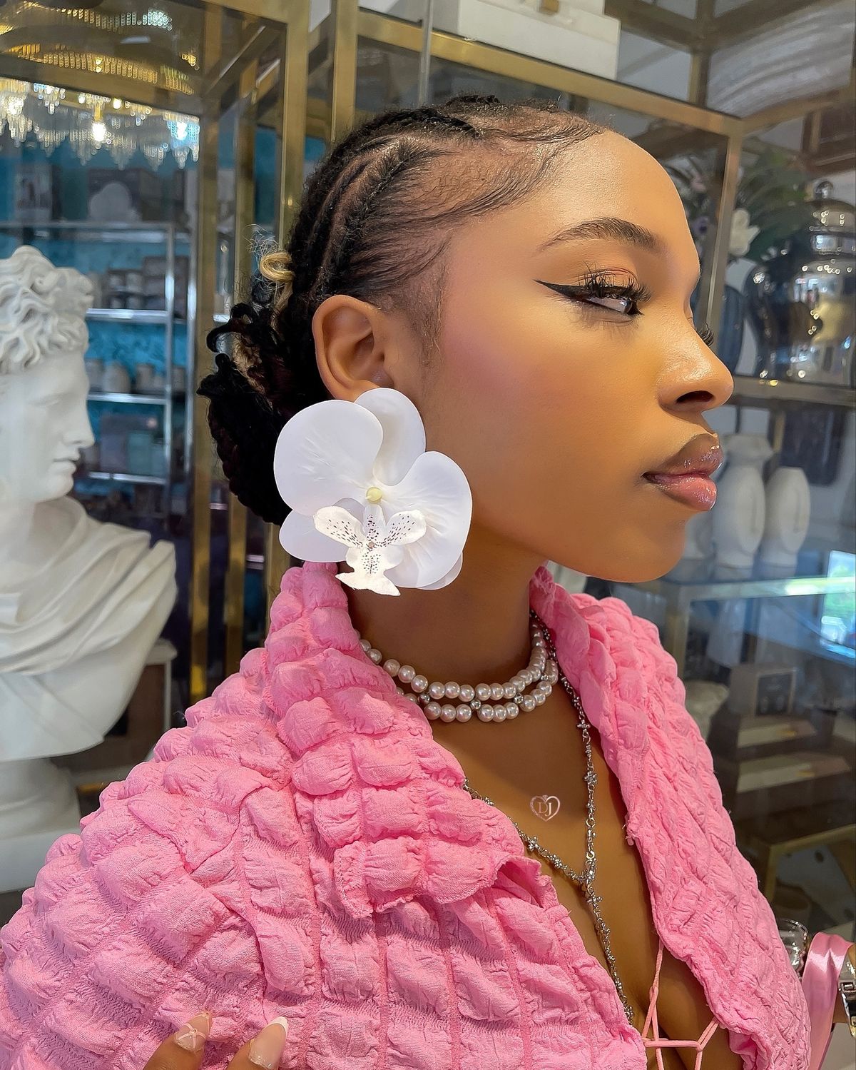 Beauty and Accessories to the Rescue.