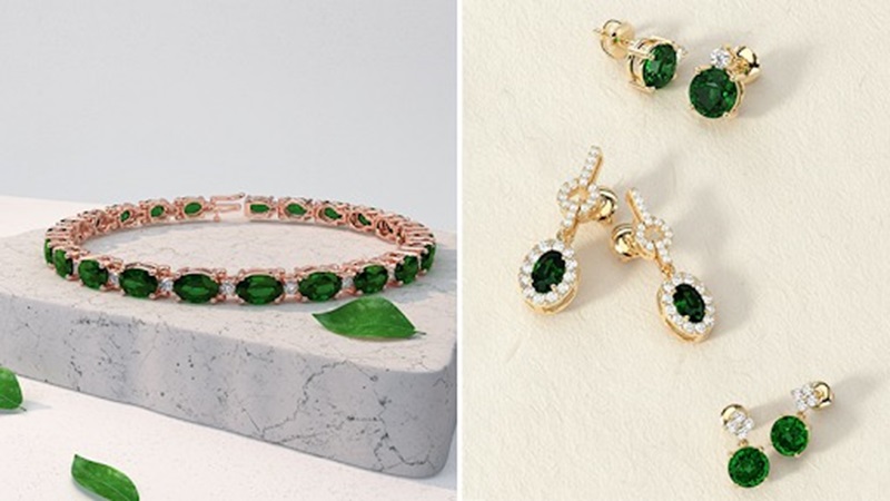 emerald bracelet and earrings