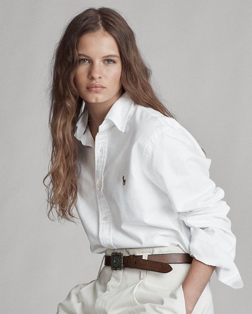 timeless wardrobe - white shirt + white denim jeans