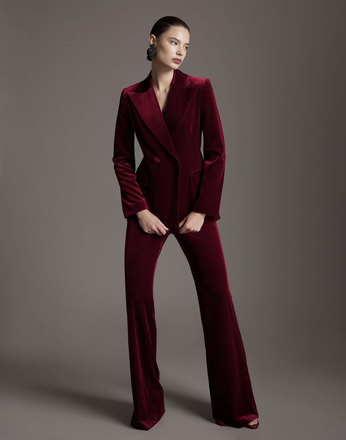Luxury pants in velvet style