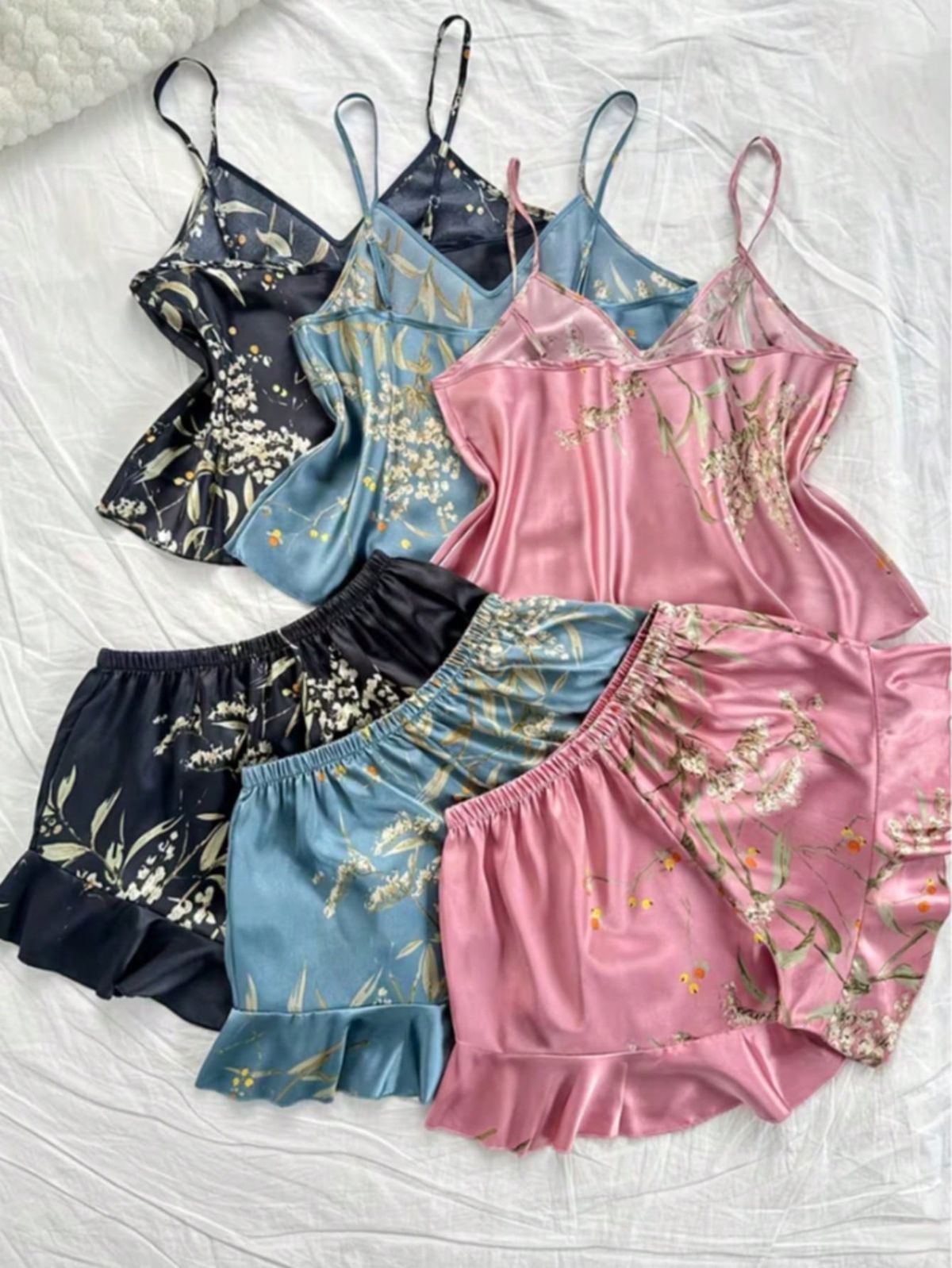 Floral satin sleepwear