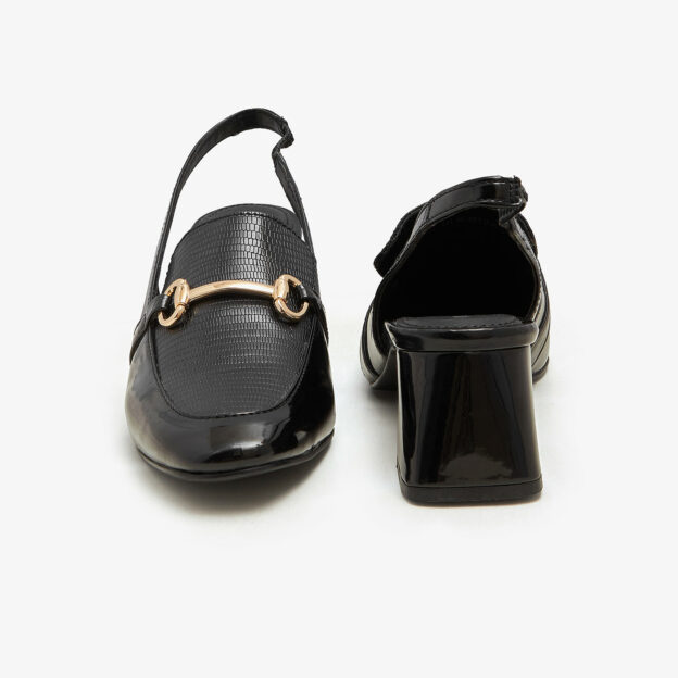 Black heel shoes in Pakistan