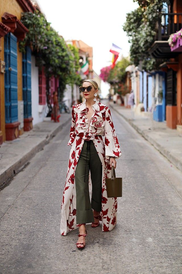 Floral Satin and Silk Blend Kimono Robes