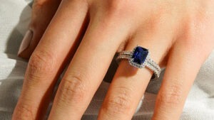 sapphire engagement ring square