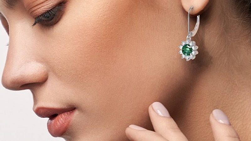 model wearing alexandrite earrings
