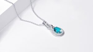 aquamarine necklace