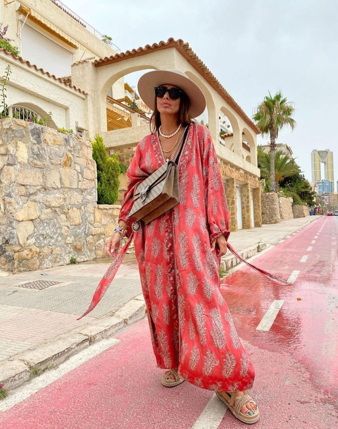 Kimono Robes in Modern Women’s Fashion