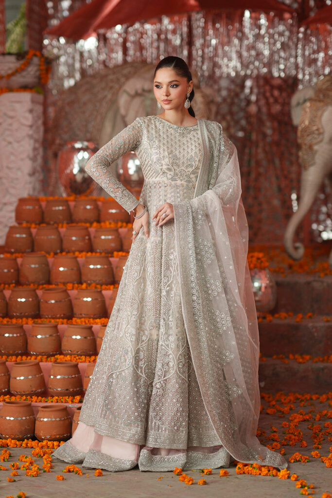 White Pakistani bridal dress covedr image