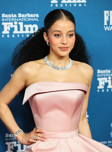 Chase Infiniti finished her appearance with pale pink satin pointed-toe shoes and Messika accessories, such as the “Roc” necklace, earrings, bracelet, and ring