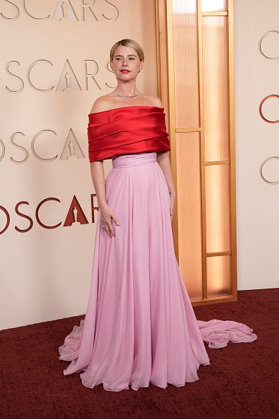 gettyimages-2266802274-594x594 | Fashonation Jessie Buckley dazzles in Chanel gowns