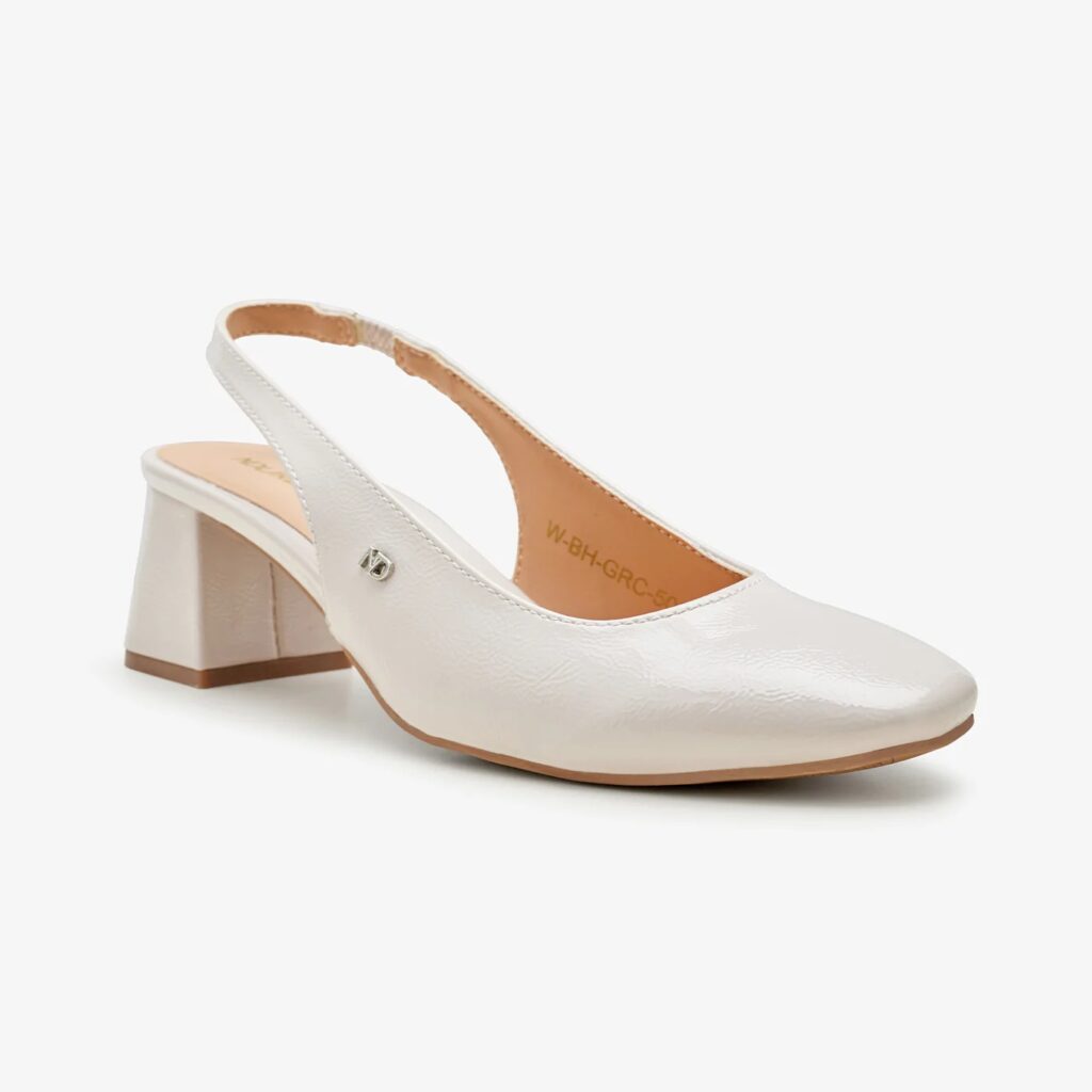 imgi_49_2_2447fc54-3710-4c2b-82ca-af7b5bf16ac1 | Fashonation white high heel shoe