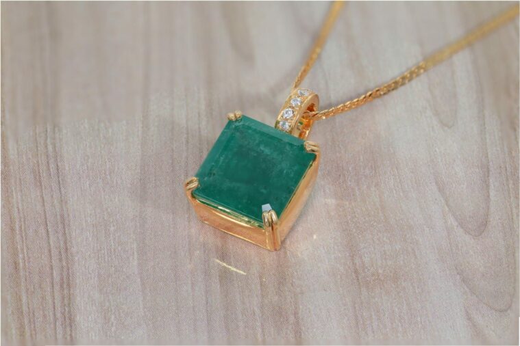 may birthstone necklace
