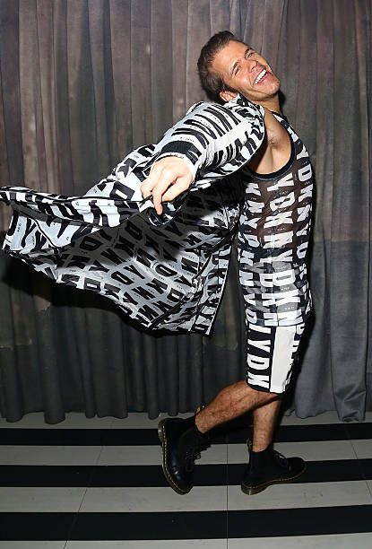 Perez Hilton had his best moments at the Beautiful People Party in New York City while sporting an outfit from the DNKY line.