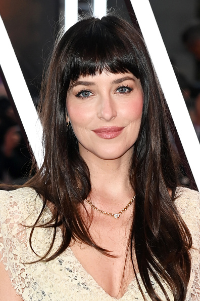 At the London premiere of “Verity,” Dakota Johnson styled her underwear-baring Colleen Allen lace gown with Jessica McCormack Gypset hoop earrings in diamond-studded blackened gold, finished with Cece Jewellery’s 18-carat yellow-gold “Sweetheart” necklace