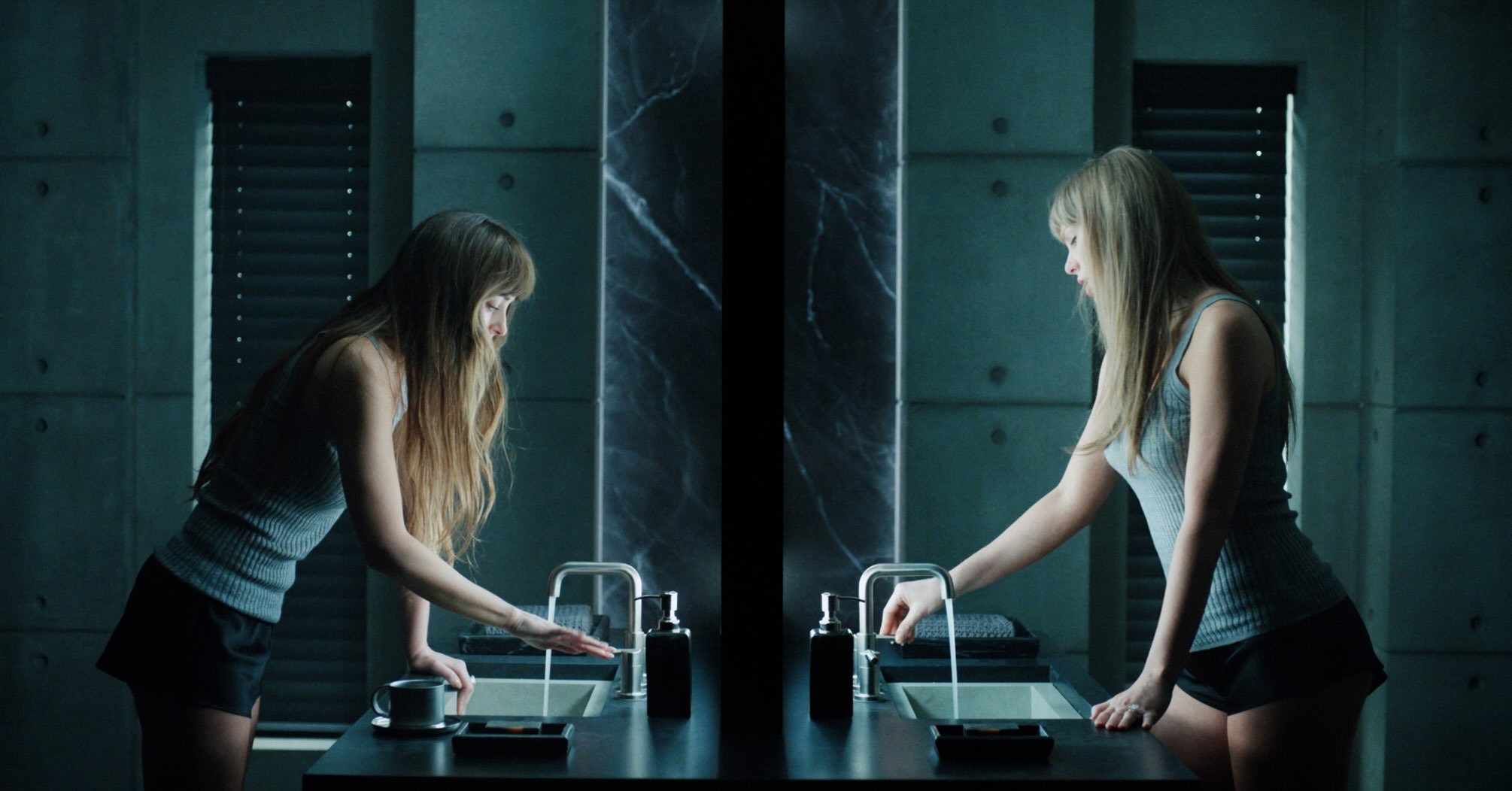 Taylor Swift appeared in the music video for “Patient Zero” wearing Gabriela Hearst’s dark gray Nevin pointelle-knit tank top and shorts, crafted from a luxurious cashmere-and-silk blend.