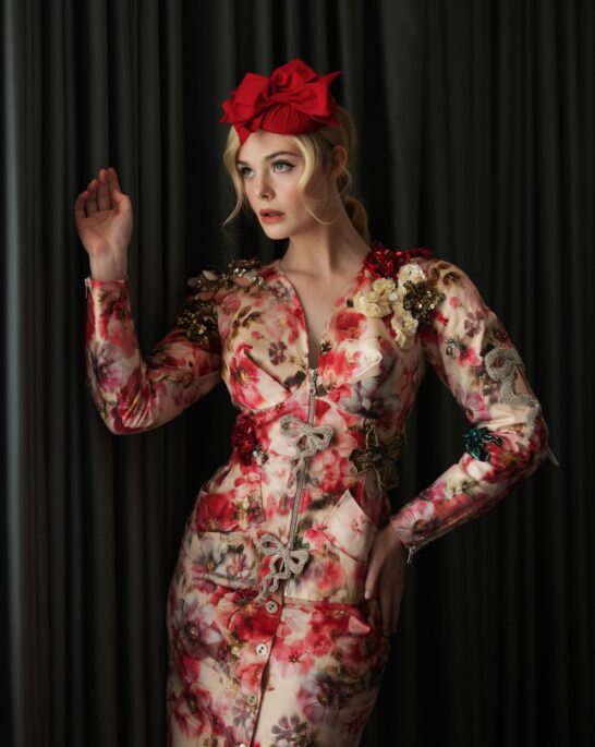 Elle Fanning Lights Up the London Premiere of “The Hunger Games: Sunrise on the Reaping” in a Vibrant Floral Vivienne Westwood Suit